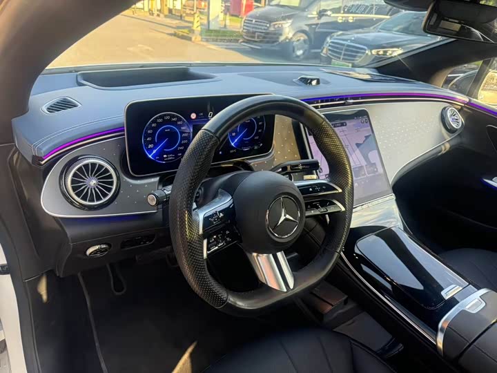 Mercedes-Benz EQE 2022 2022款 350 先型特别版