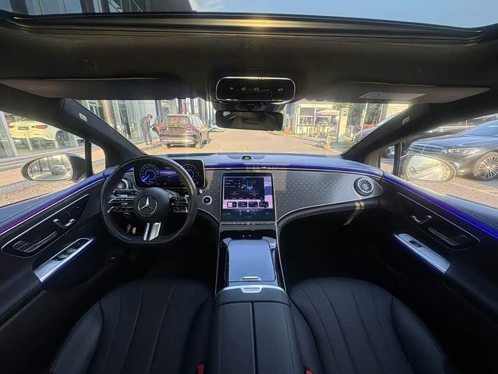 Mercedes-Benz EQE 2022 2022款 350 先型特别版