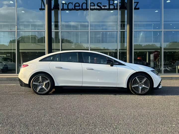 Mercedes-Benz EQE 2022 2022款 350 先型特别版