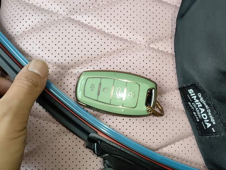 Ora White Cat 2022 2022款 升级版 305km 豪华型 三元锂