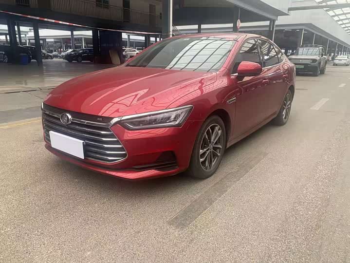 BYD Qin Pro 2020 2020款 超越版 1.5TI 自动尊贵型