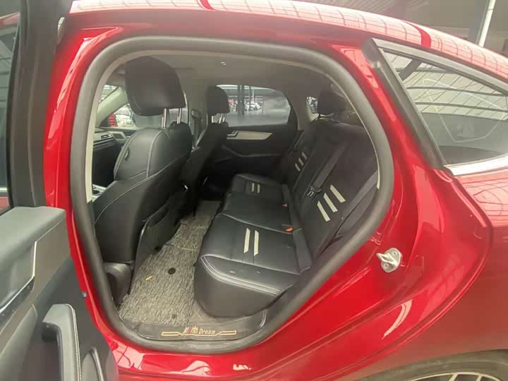 BYD Qin Pro 2020 2020款 超越版 1.5TI 自动尊贵型