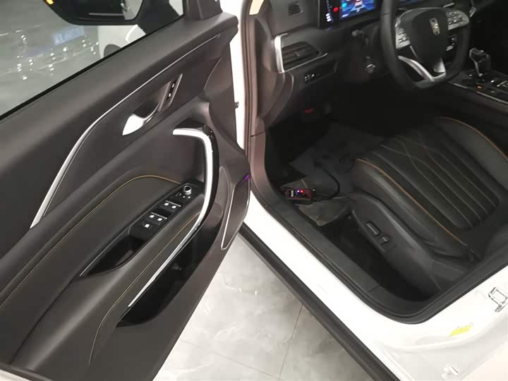 Bestune T77 2021 2021款 PRO 280 TID 自动豪华型