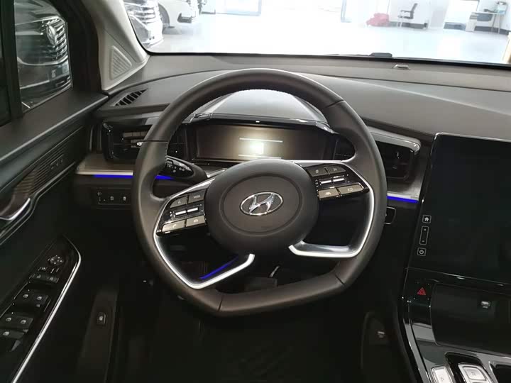 Hyundai Custo 2022 2022款 270TGDi 智爱旗舰版 TOP