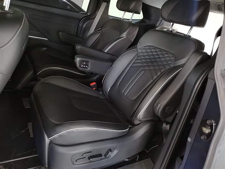 Hyundai Custo 2022 2022款 270TGDi 智爱旗舰版 TOP