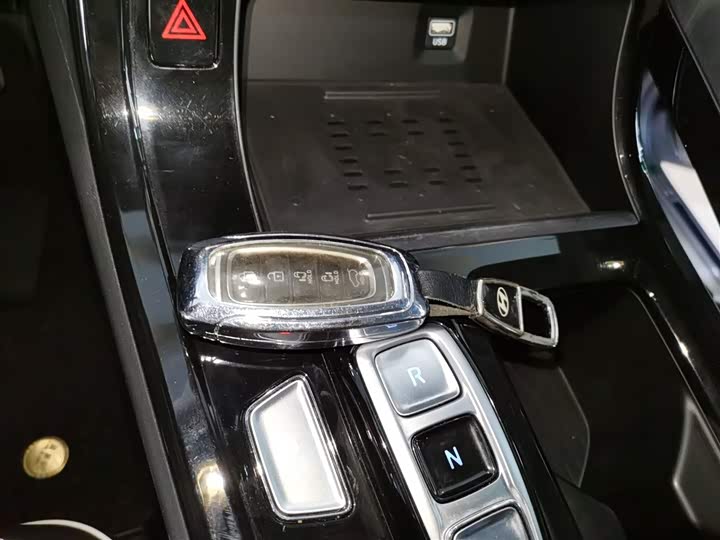 Hyundai Custo 2022 2022款 270TGDi 智爱旗舰版 TOP