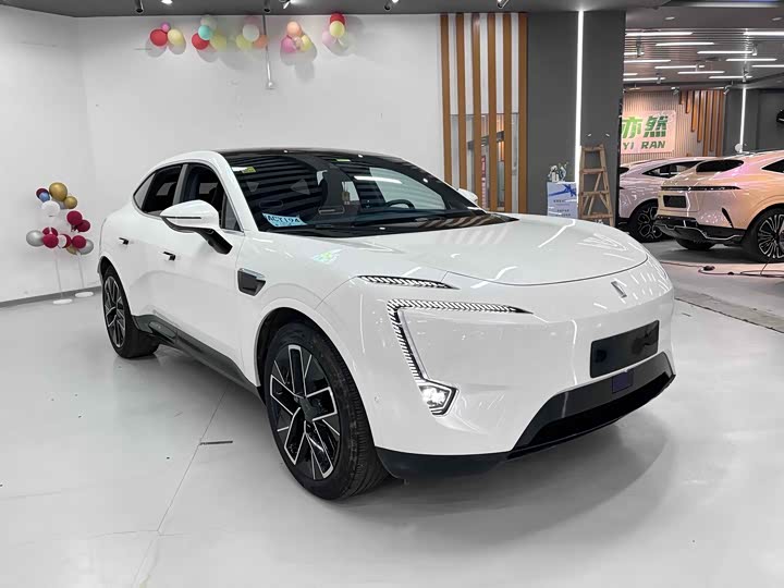 Avatr 11 2023 2023款 鸿蒙 116度 后驱版