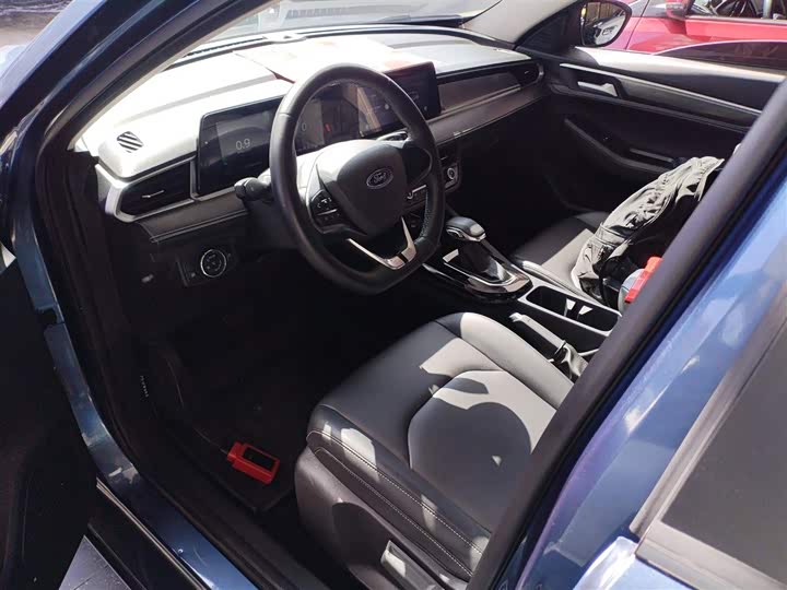 Ford Escort 2021 2021款 1.5L 自动钻石版