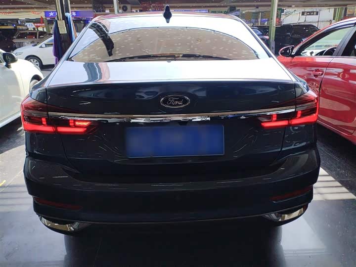 Ford Escort 2021 2021款 1.5L 自动钻石版