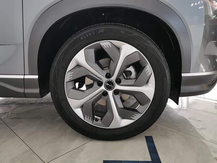 BYD Frigate 07 2024 2024款 荣耀版 DM-i 100KM 豪华型