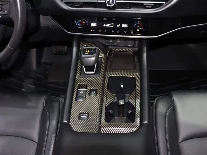 Nissan Pathfinder 2024 2024款 380VC-TURBO 两驱智悦版 6座