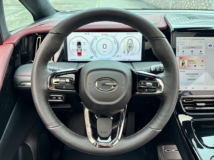 GAC Trumpchi M8 2024 2024款 宗师系列 双擎 旗舰版