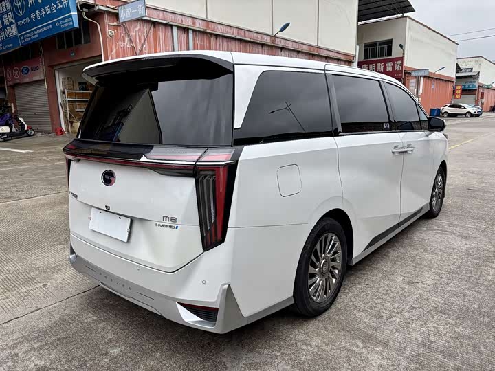 GAC Trumpchi M8 2024 2024款 宗师系列 双擎 旗舰版