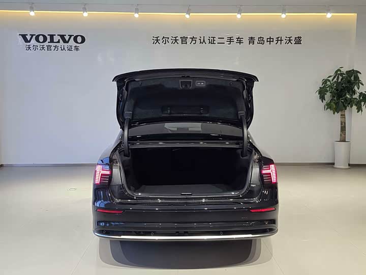 Volvo S90 2026 2026款 B5 智远豪华版