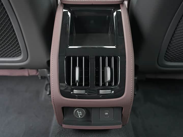 Volvo S90 2026 2026款 B5 智逸豪华版