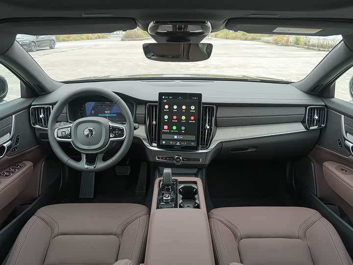 Volvo S90 2026 2026款 B5 智逸豪华版