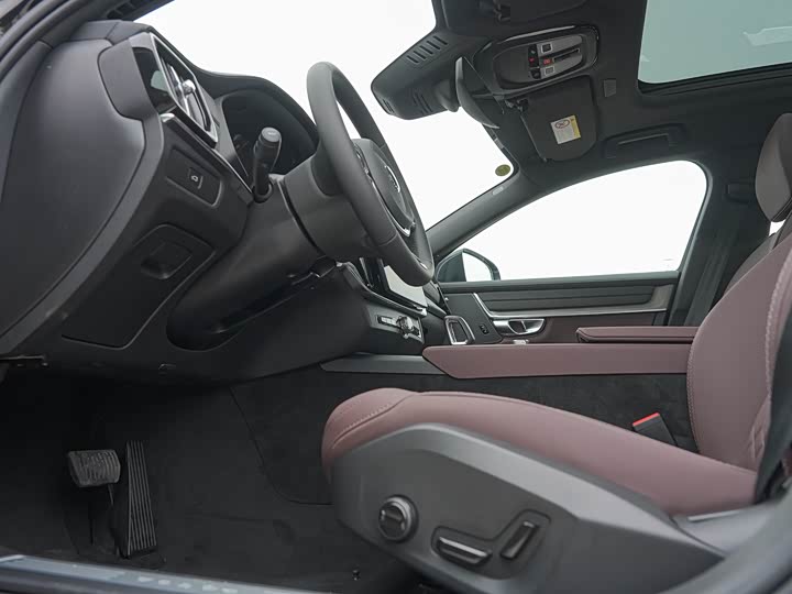 Volvo S90 2026 2026款 B5 智逸豪华版