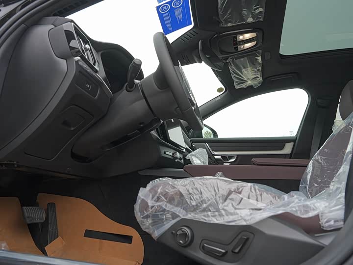 Volvo S90 2026 2026款 B5 智远豪华版