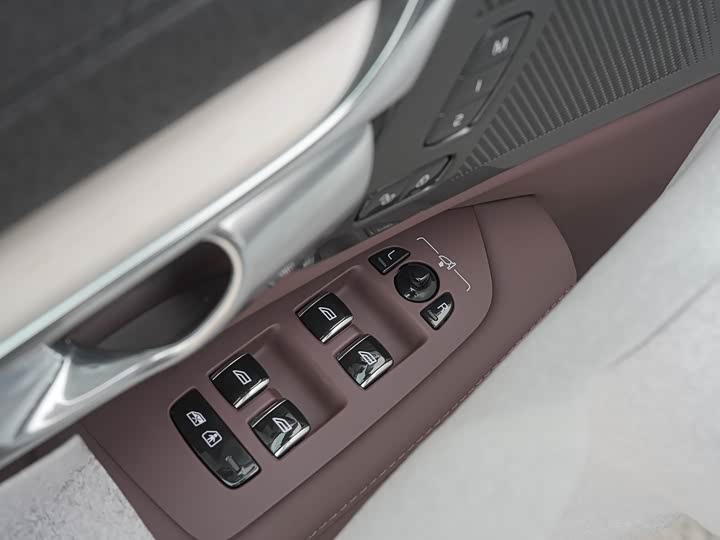 Volvo S90 2026 2026款 B5 智远豪华版