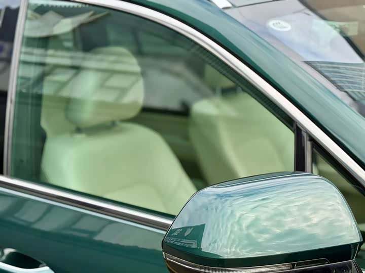 LiXiang One 2021 2021款 增程6座版