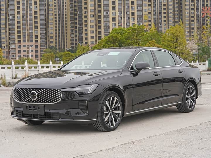 Volvo S90 2026 2026款 B5 智逸豪华版
