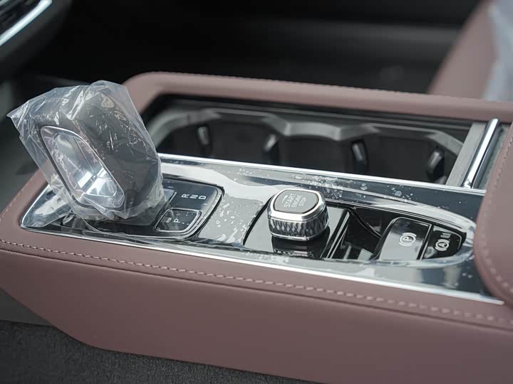 Volvo S90 2026 2026款 B5 智逸豪华版