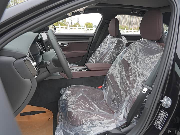 Volvo S90 2026 2026款 B5 智逸豪华版