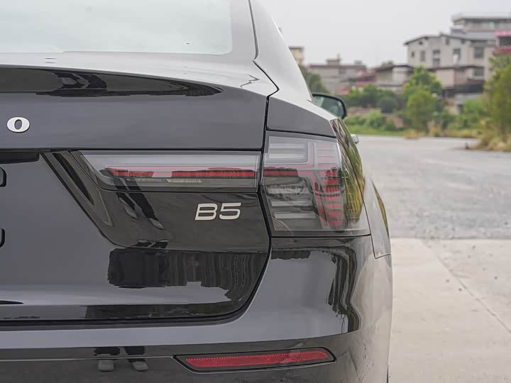 Volvo S90 2026 2026款 B5 智逸豪华版