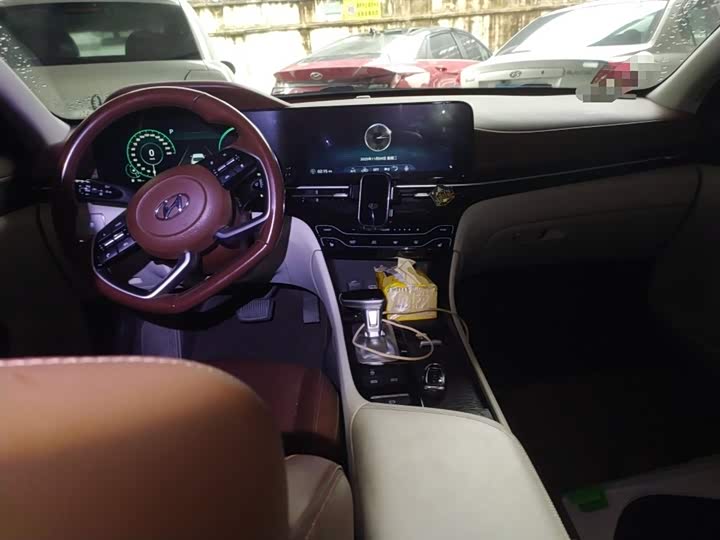 Hyundai Mistra 2021 2021款 1.8L CVT LUX尊贵版