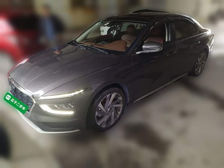 Hyundai Mistra 2021 2021款 1.8L CVT LUX尊贵版
