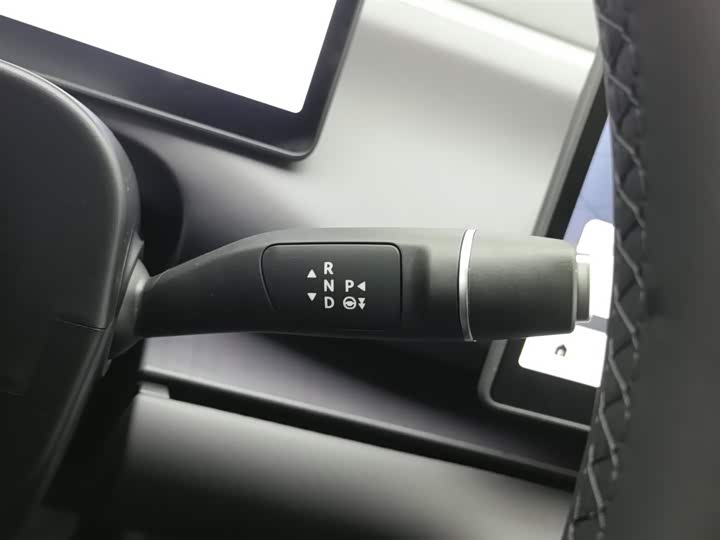 Leapmotor C16 2026 2026款 增程 280激光雷达智尊版 5座