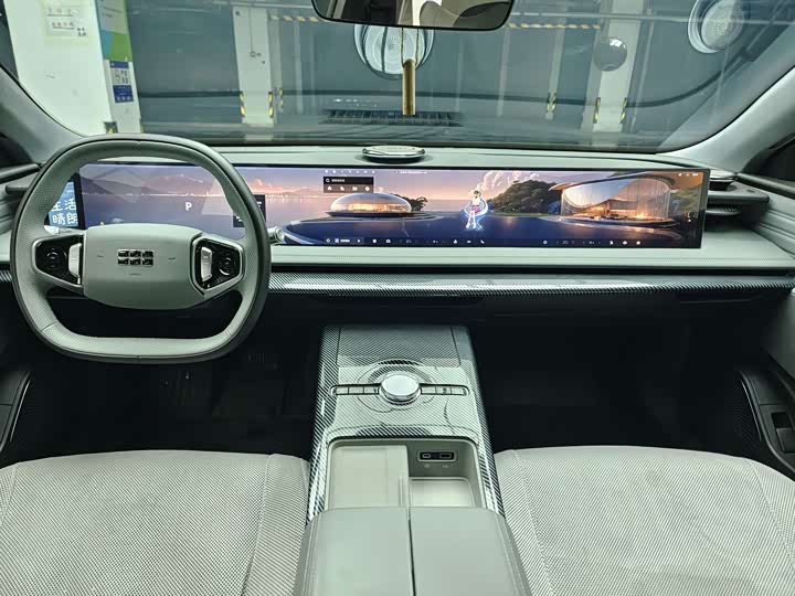 Geely Galaxy E8 2024 2024款 550km 后驱龙腾版