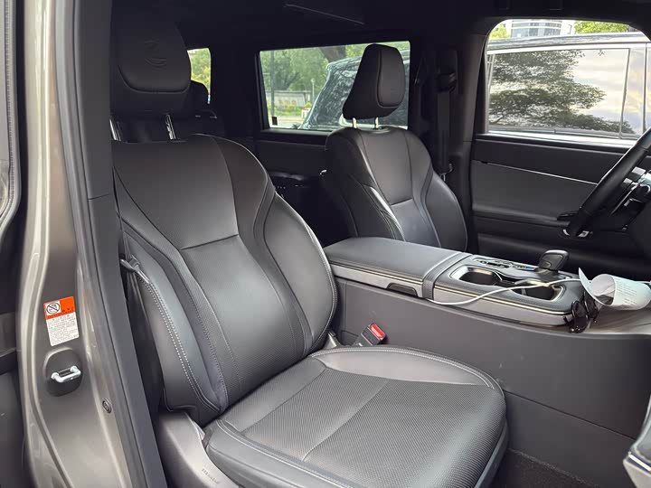 Lexus LM 2023 2023款 350h 七座隽雅版