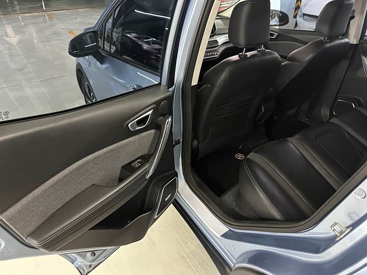 Beijing EX3 2019 2019款 R600 劲尚版