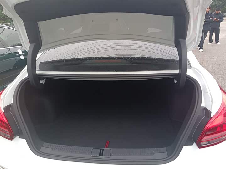 MG Motor 5 Scorpio 2022 2022款 1.5T Trophy运动豪享版