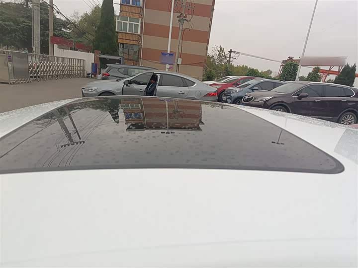 MG Motor 5 Scorpio 2022 2022款 1.5T Trophy运动豪享版