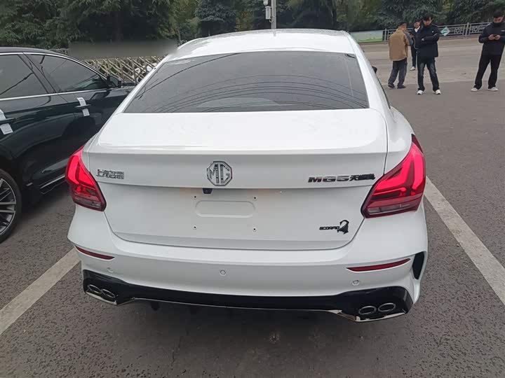 MG Motor 5 Scorpio 2022 2022款 1.5T Trophy运动豪享版