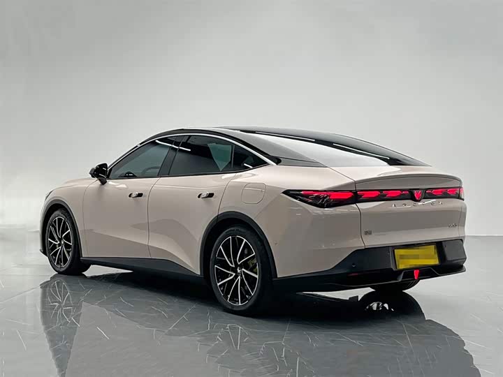 BAIC Arcfox Alpha S5 2024 2024款 708MAX 200kW