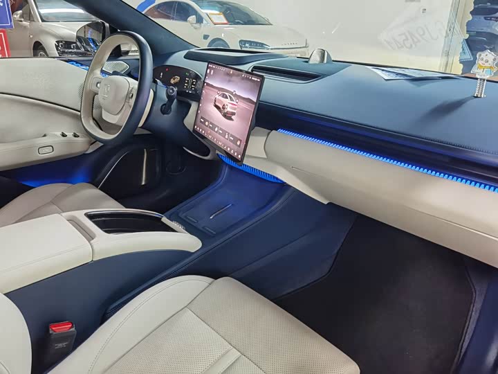 Zeekr 007 2024 2024款 后驱智驾版 100kWh