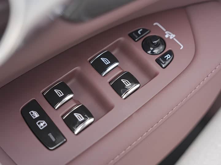 Volvo S90 2026 2026款 B5 智远豪华版