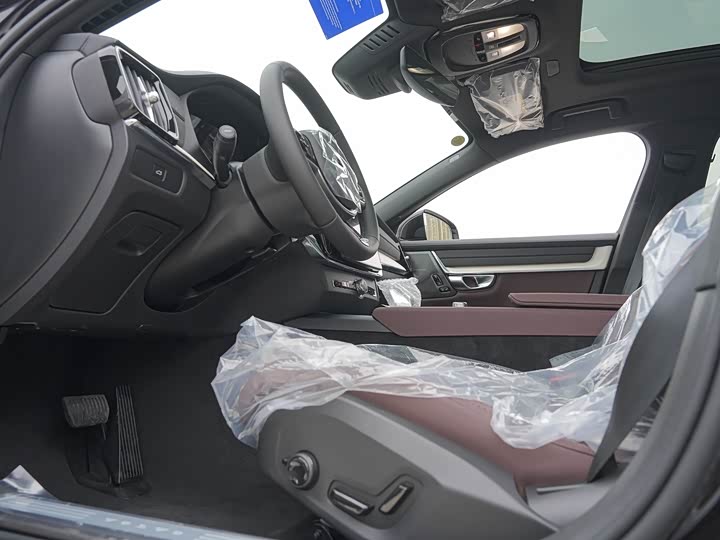 Volvo S90 2026 2026款 B5 智远豪华版