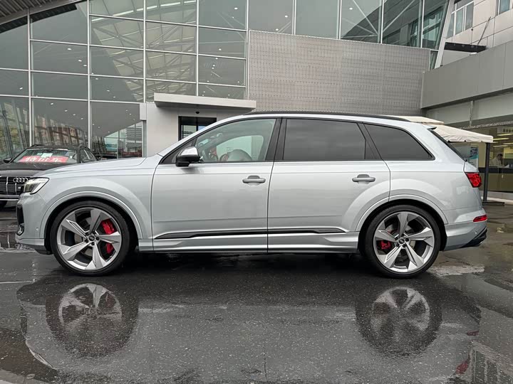 Audi SQ7 2024 2024款 4.0 TFSI