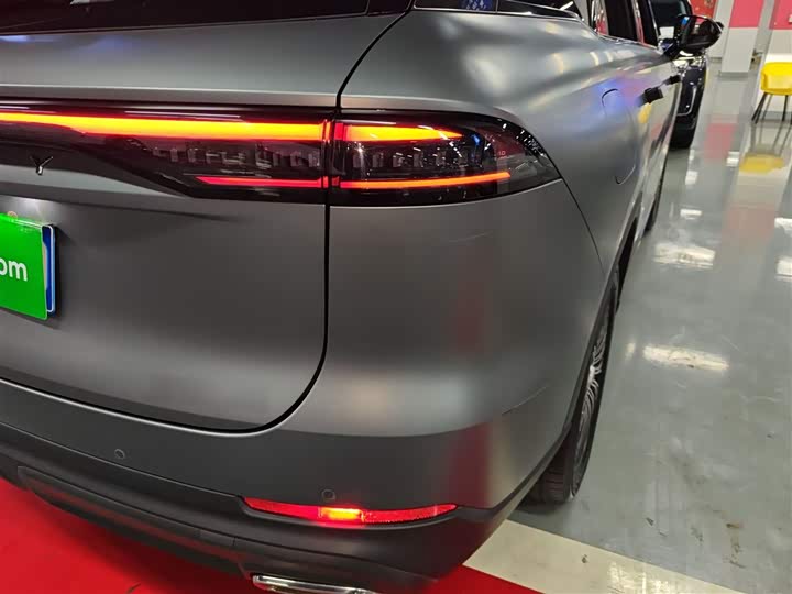 Chery Tiggo 8L 2024 2024款 2.0T 两驱尊贵版 5座