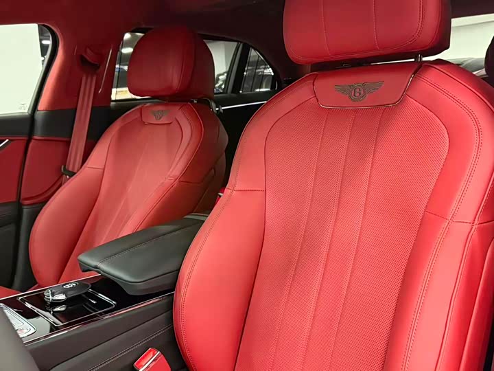 Bentley Flying Spur 2022 2022款 4.0T V8 标准版