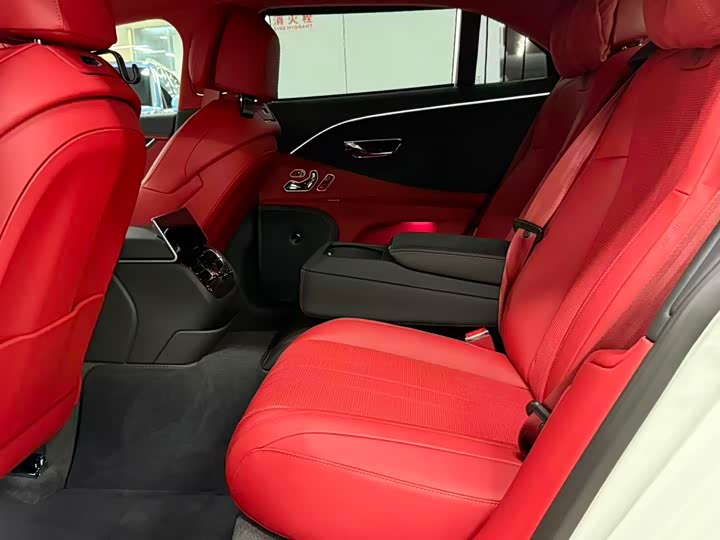 Bentley Flying Spur 2022 2022款 4.0T V8 标准版