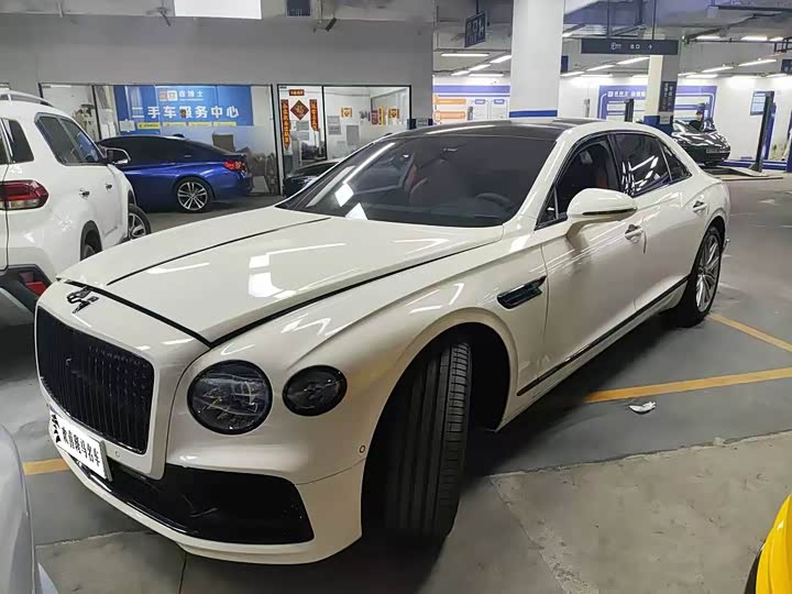 Bentley Flying Spur 2022 2022款 4.0T V8 标准版