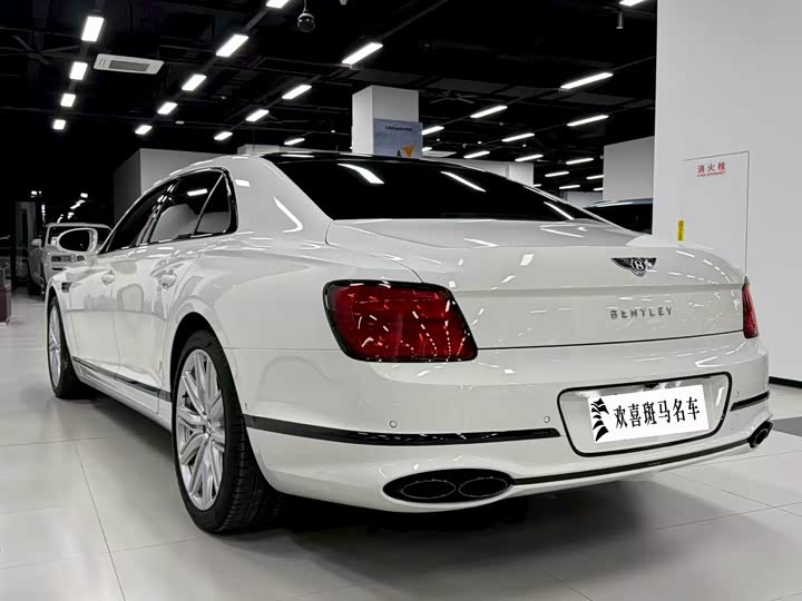 Bentley Flying Spur 2022 2022款 4.0T V8 标准版