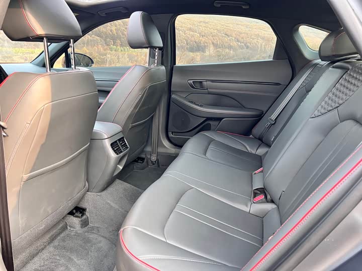 Hyundai Sonata N Line 2022 2022款 380TGDi 自动20周年纪念款