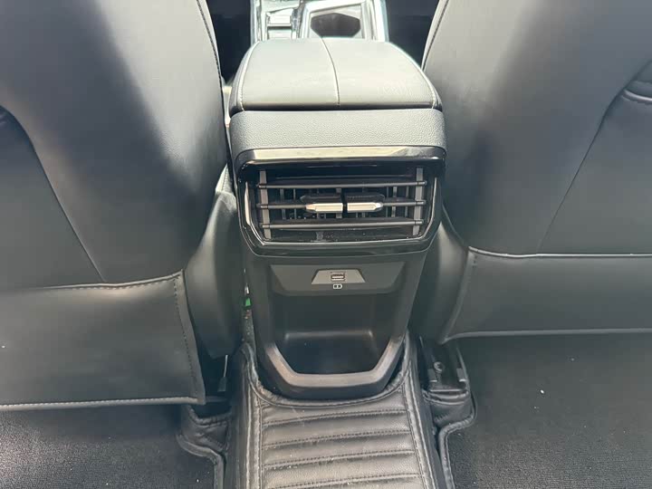 MG Motor 5 Scorpio 2022 2022款 1.5T Trophy运动豪享版