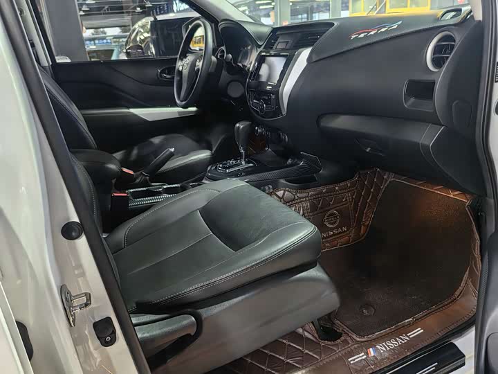 Nissan Terra 2020 2020款 2.5L XL Upper 4WD 自动四驱豪华版